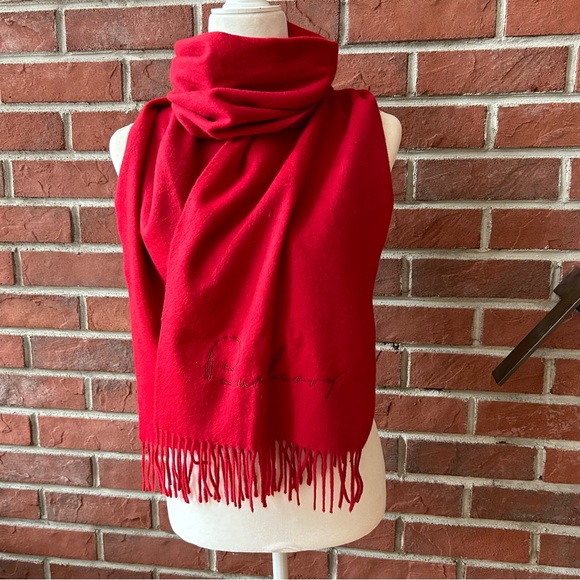 •Burberry Cashmere Large Scarf Embroidered Logo 12”x80”NWOT Made in Scotland - Picture 5 of 11